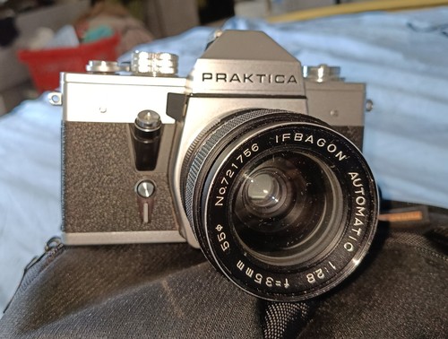 Fotocamera reflex praktica - fotocamera,