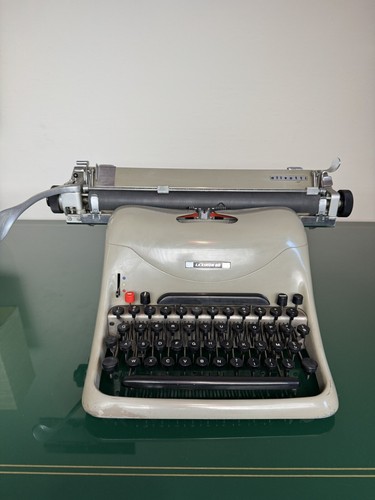 Macchina scrivere - macchina,