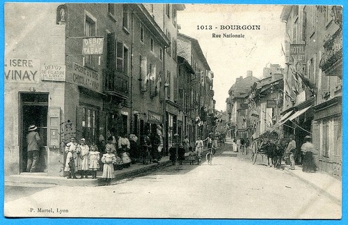 Cpa bourgoin rue nationale - cpa,