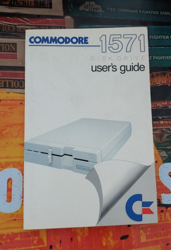 Commodore 1571 disk drive - commodore,