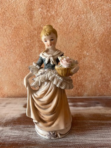 Vecchia statuina porcellana - vecchia,