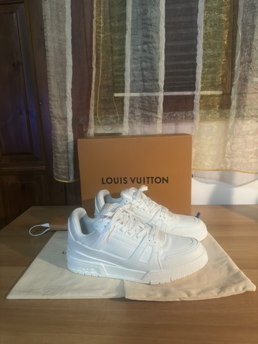 Trainer - lv,