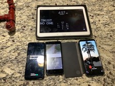 Lotto di 3 cellulari 1 tablet
