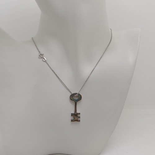 Collana donna con ciondolo - da,