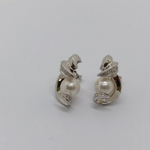 Orecchini bottone con perla - bottone,
