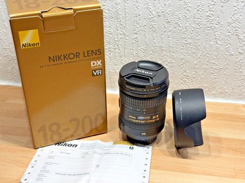Nikon nikkor 18 - nikon,