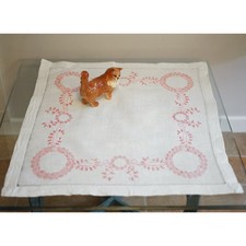 TOVAGLIETTA LIBERTY RICAMATA A MANO 60x60 cm