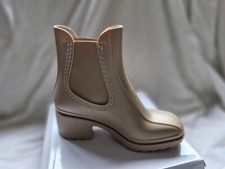 Stivali beige nuovi taglia 4