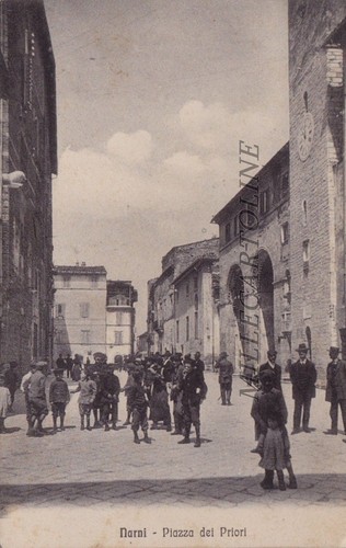 Narni piazza dei priori - dei,