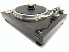 TRIO KENWOOD KP 700 Turntable