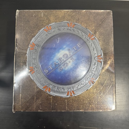 Stargate the complete - stargate, sg-1