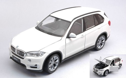 Modellino auto scala 24 - scala, 1:24