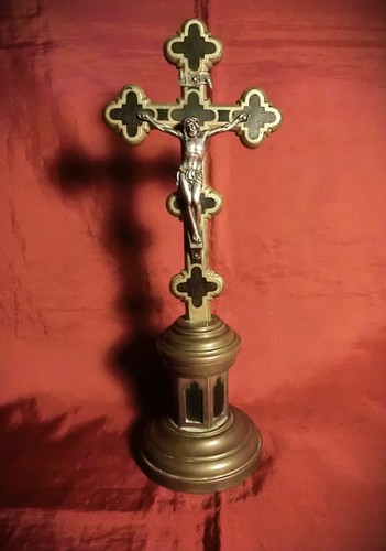 Crocifisso altare - crocifisso,