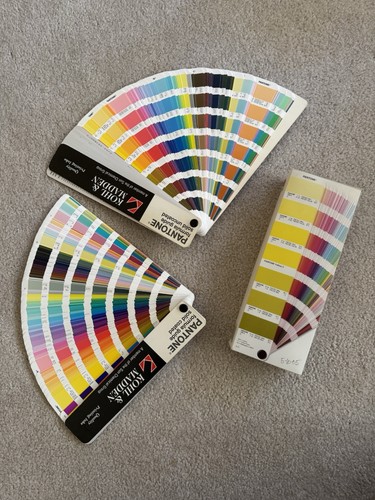 Pantone formula guide - guide, solido