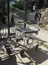 Sedia comoda WC e doccia con ruote – regolabile e confortevole