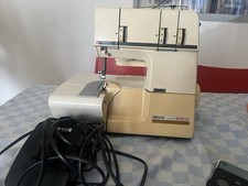 macchina da cucire necchi lock