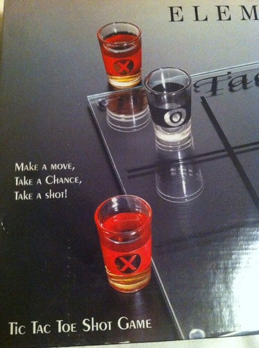 Elements tic tac toe - tic, shot