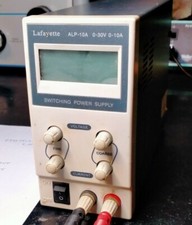 ALP-10A Lafayette - Alimentatore regolabile 0 30V-10A da laboratorio