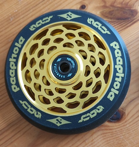 Sacrifice spy peephole ruote - sacrifice,
