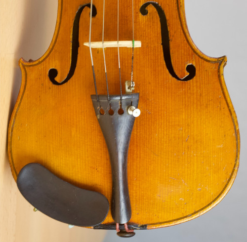 Vecchio piccolo violino - vecchio,