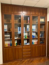 Libreria in legno noce per