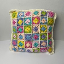 Cuscino all'uncinetto