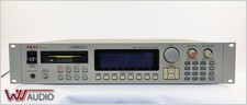Akai S2800i Campionatore