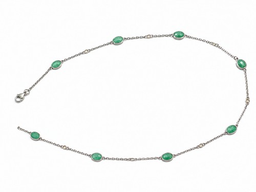 Collana stazione diamanti
