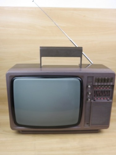 Vecchio televisore - vecchio, tv
