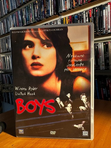 Boys con winona ryder - winona,