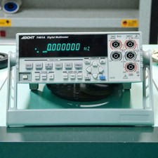 Multimetro digitale Advantest