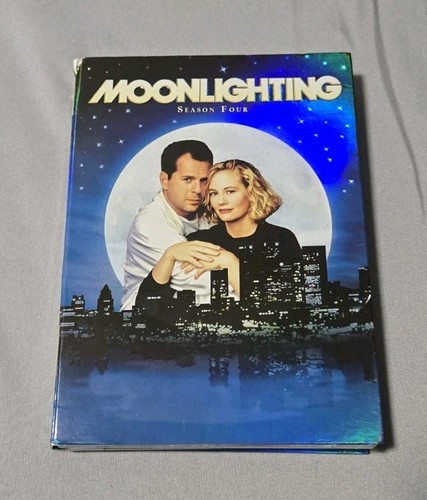 Very rare moonlighting season - very,
