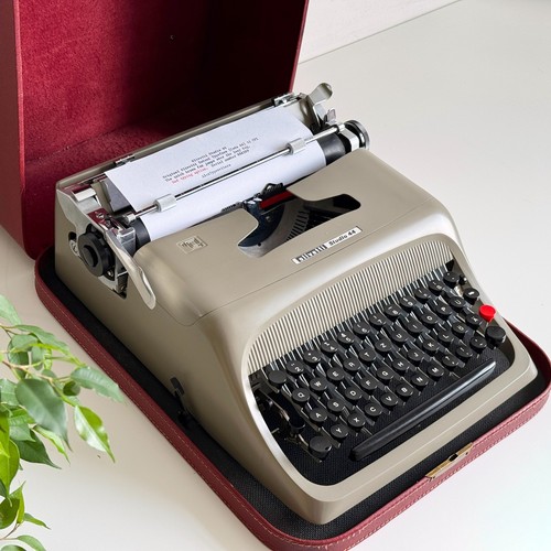 Olivetti studio typewriter - olivetti,