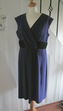 LADIES SIZE 18 PURPLE & BLACK DRESS WITH ELASTANE  BY TIANA B  , NEW YORK
