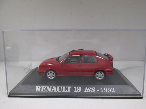 Renault r19 16s rouge - rouge, red