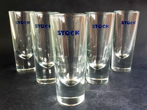 Bicchieri liquore stock set - bicchieri,