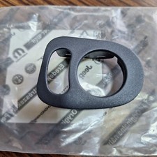 735638930 MOSTRINACORNICE