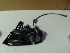 Serratura porta sinistra