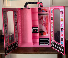 BARBIE ARMADIO -2013