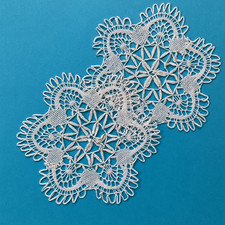 2 centrini sottobicchieri merletto a fuselli 13 cm lino bianco