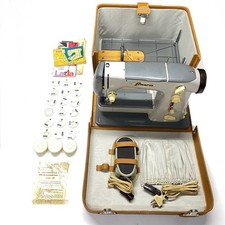 Macchina da cucire vintage