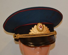 Cappello da ufficiale