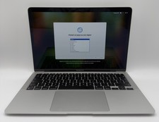 MacBook Air 13” (2020) –