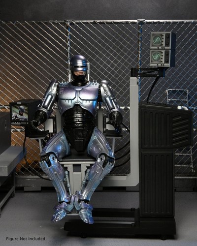 Robocop battle damaged - robocop,