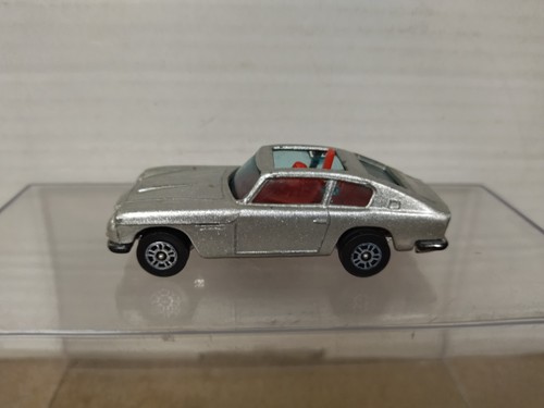 Aston martin db6 - aston,