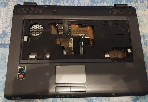 Toshiba satellite scocca - toshiba,