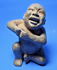FIGURA OLMEC IN PIETRA