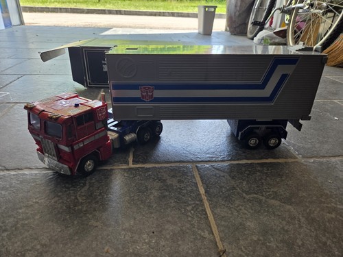 Optimus prime masterpiece - prime, 01