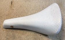 Sella Cinelli Volare SLX pelle bianca traforata vintage Italia ottime condizioni