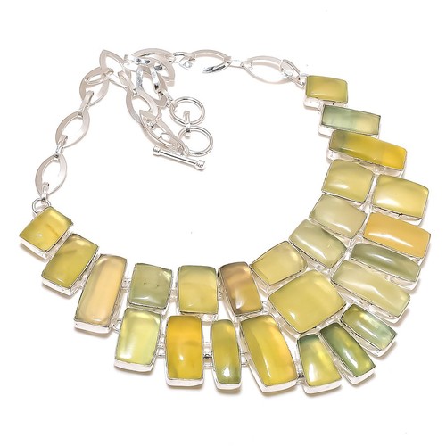 Collana con pietre - preziose, in